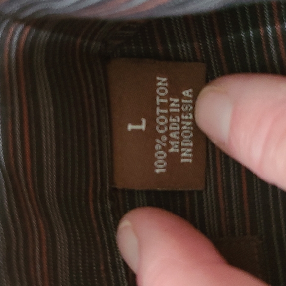 Men's Dress Shirt - Picture 7 of 7